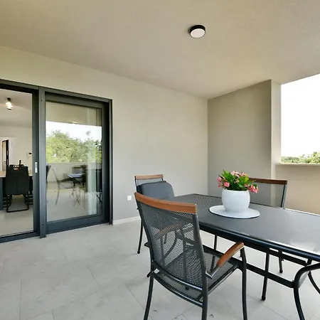 Apartment Nidus - Sky Porec