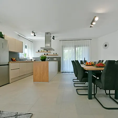 Nidus - Sky Apartman *