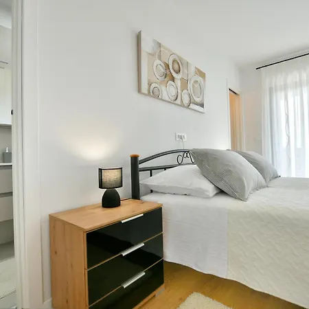Nidus - Sky Apartment Porec