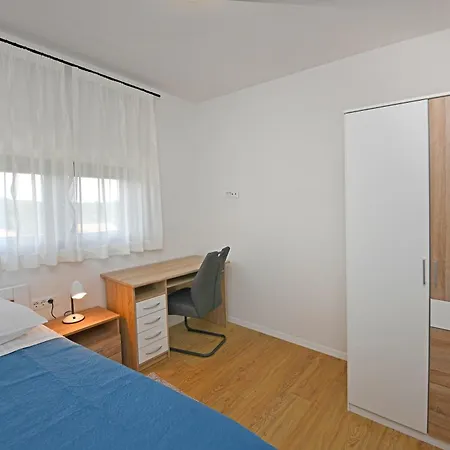 Apartment Nidus - Sky
